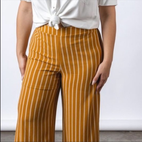 Shining wide leg plus-size pant - Picture 2 of 2